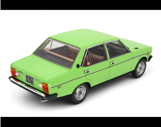 Fiat 131 1600 Mirafiori Special 1974 Verde - Grün Laudoracing 1:18 Resinemodell (Türen, Motorhaube... nicht zu öffnen!)